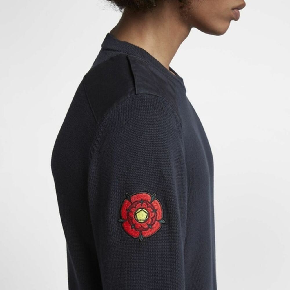 Nike SB| XLM Rose Embroidered Sweater | Size Large